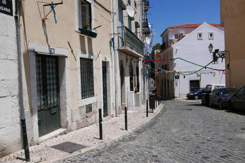 Alfama'S Hidden Terrace Gem Apartment Lisbon Luaran gambar
