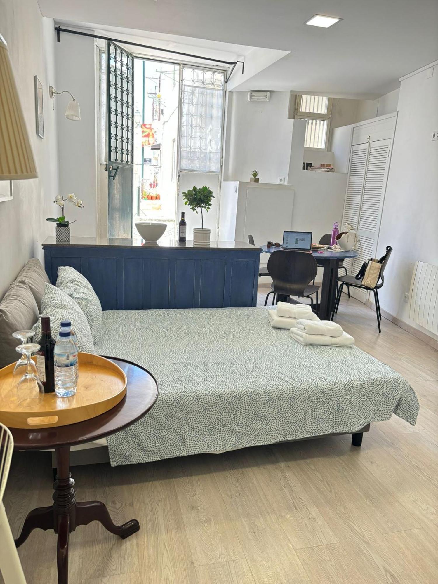 Alfama'S Hidden Terrace Gem Apartment Lisbon Luaran gambar